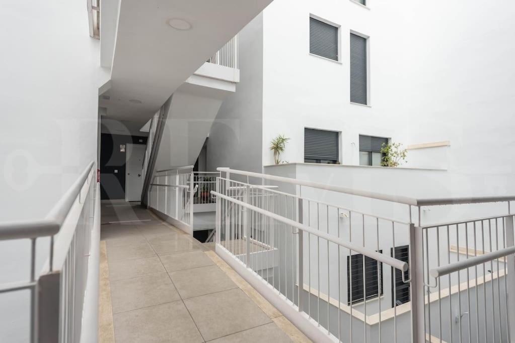 Modern Apartment With Patio & Parking By Rems Málaga Exterior foto